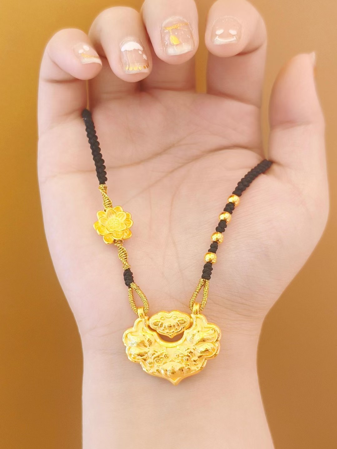 金大福珠宝首饰 璀璨传承与时尚创新的完美交融